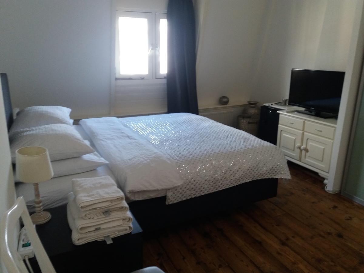 Jamila Suites Амерсфорт Экстерьер фото
